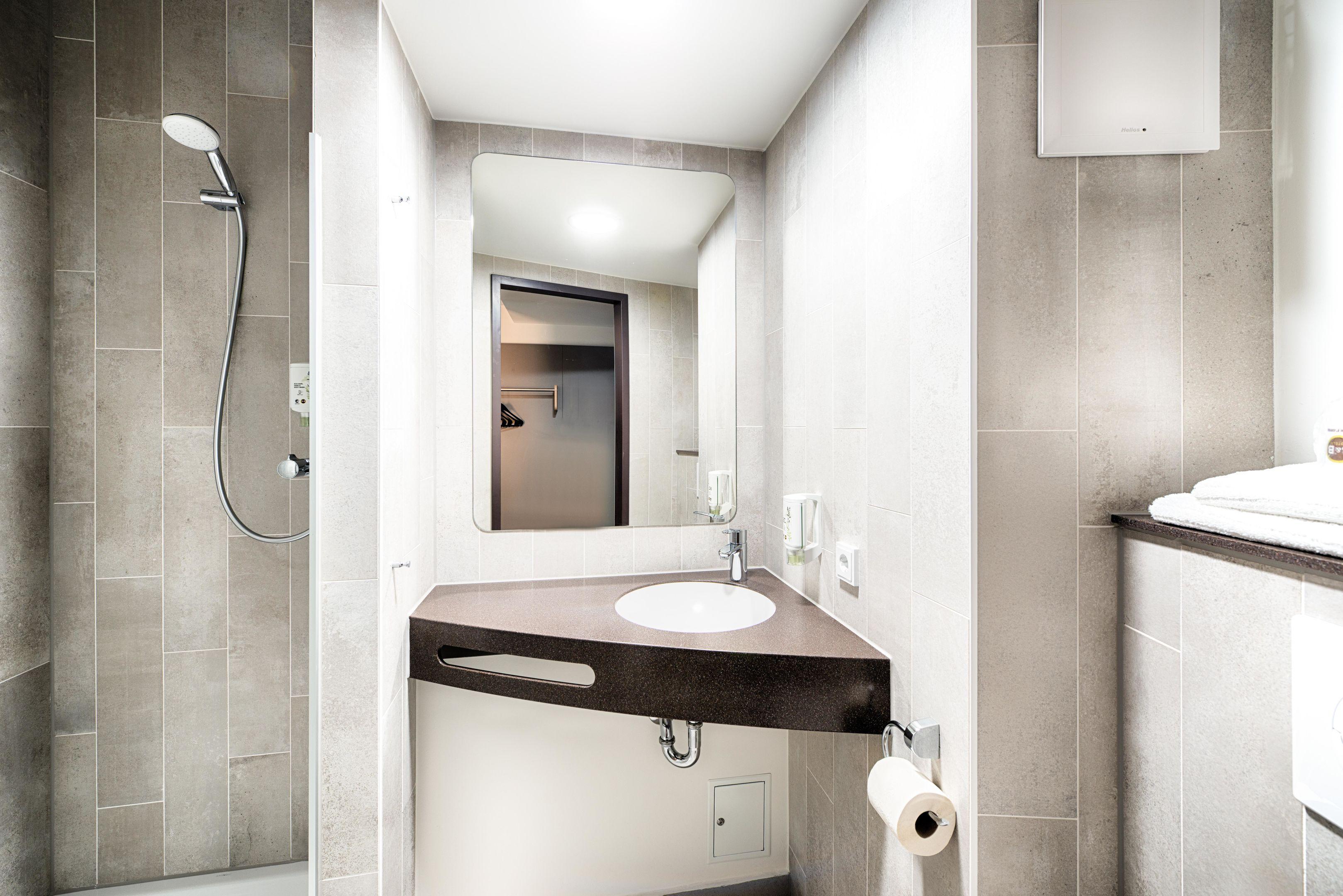B&B Hotel Rostock City-West 외부 사진