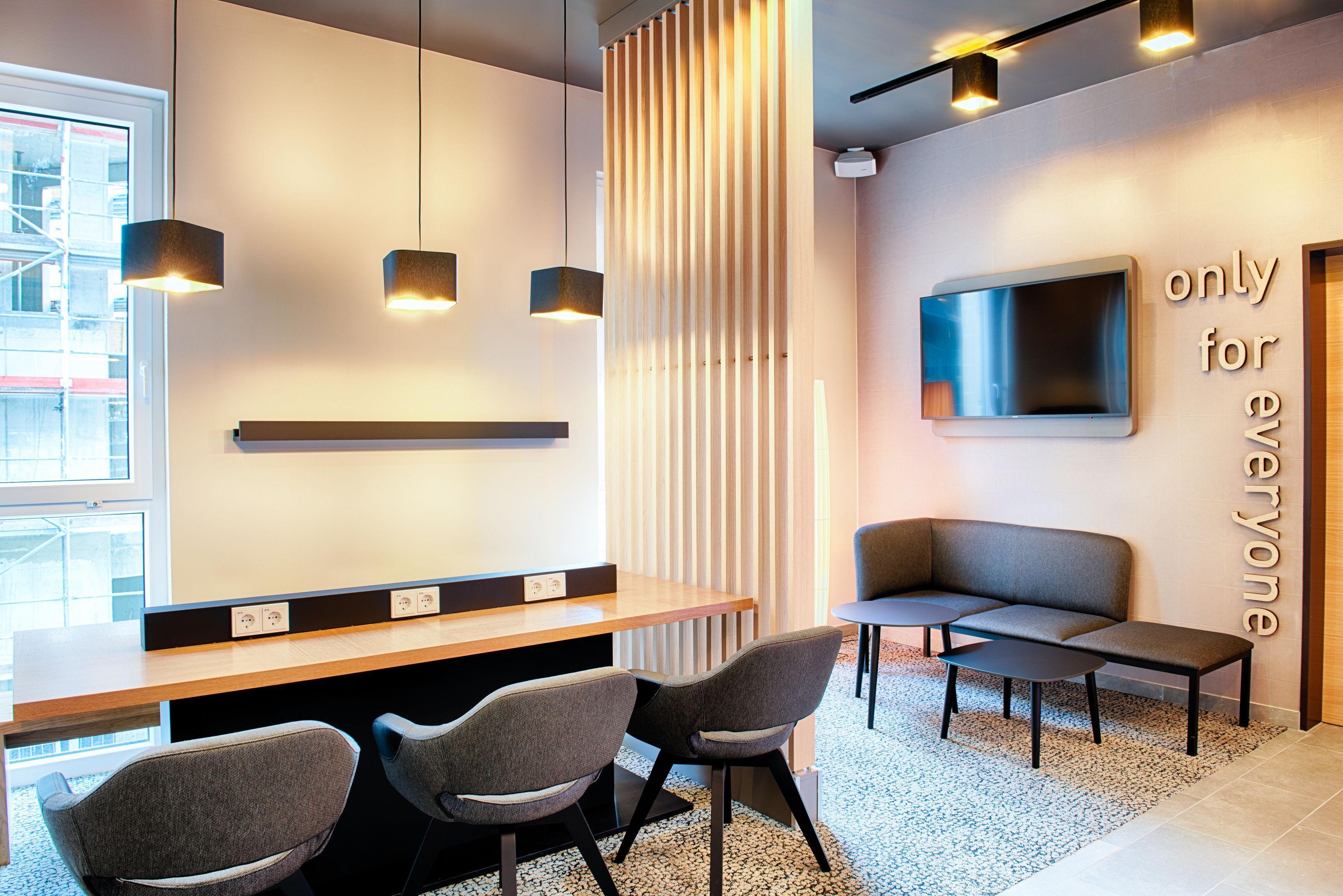 B&B Hotel Rostock City-West 외부 사진